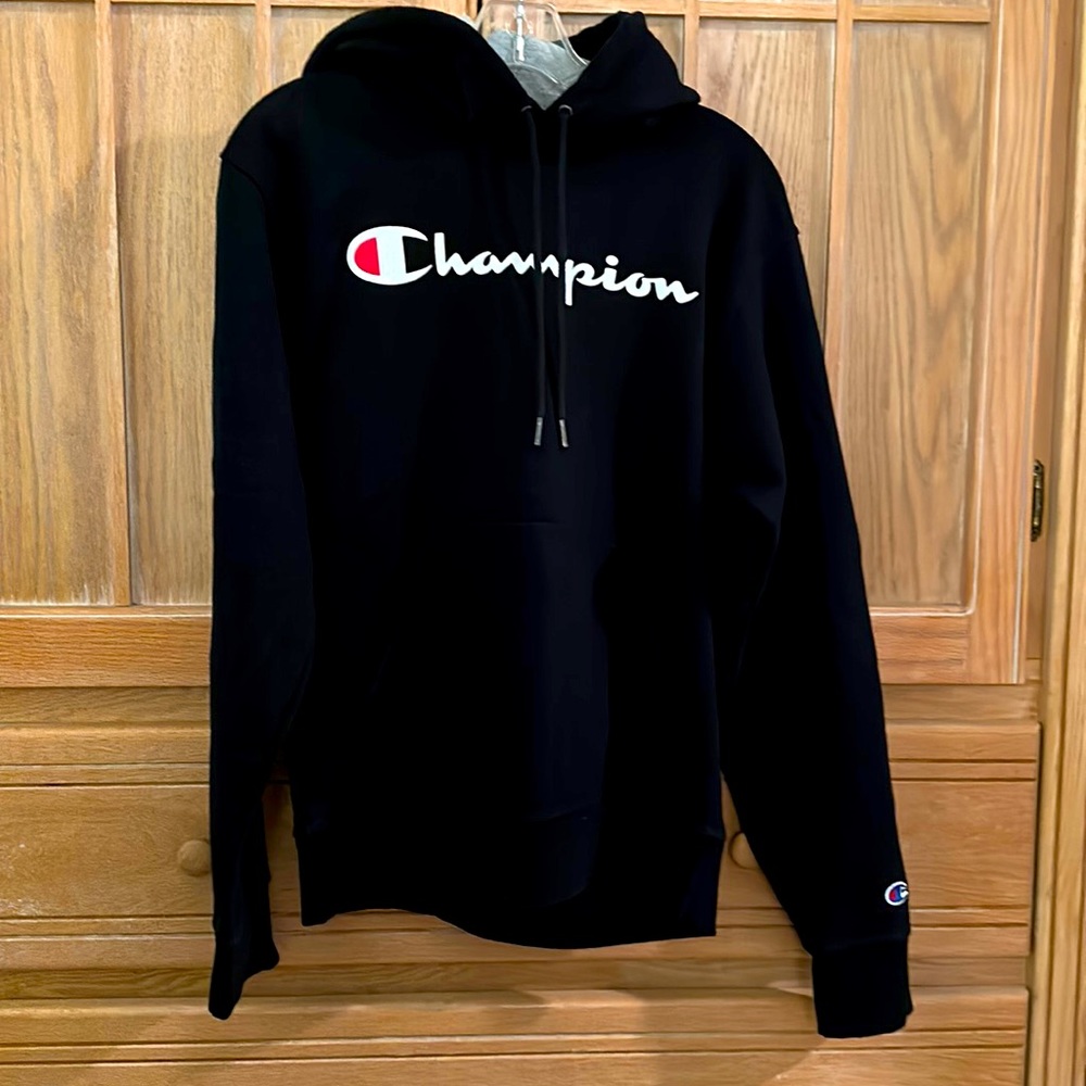 Men’s Champion hoodie